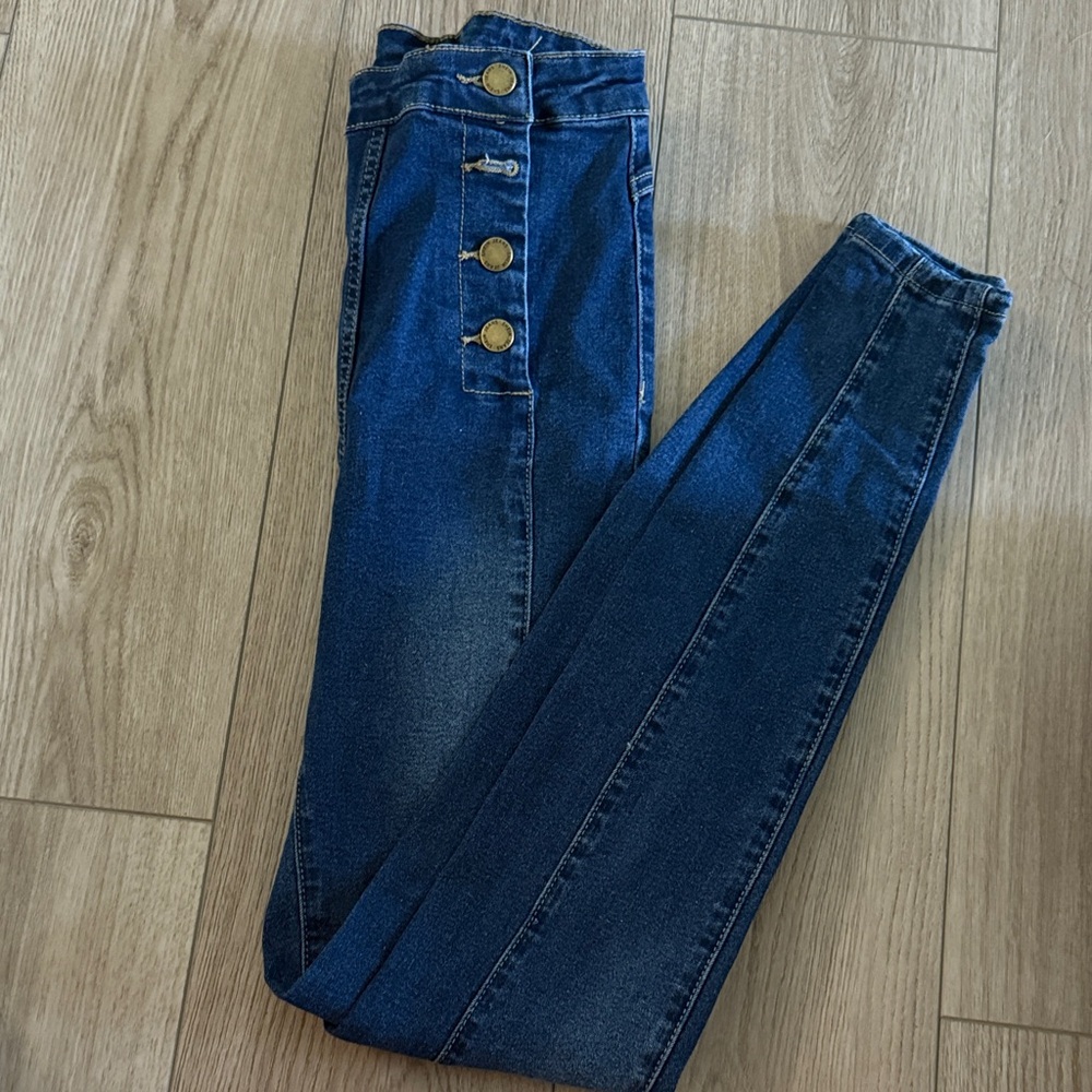 SHEIN Dark Blue High Rise Jeans with Gold Buttons